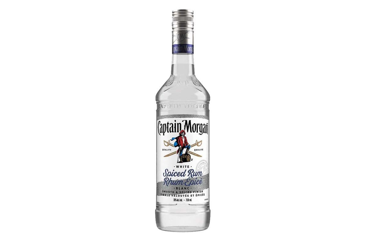 Captain Morgan White Rum (1 x 750 ml)