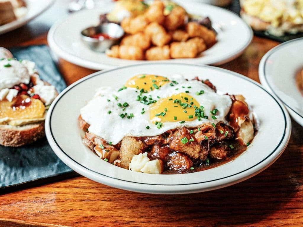 Breakfast Poutine