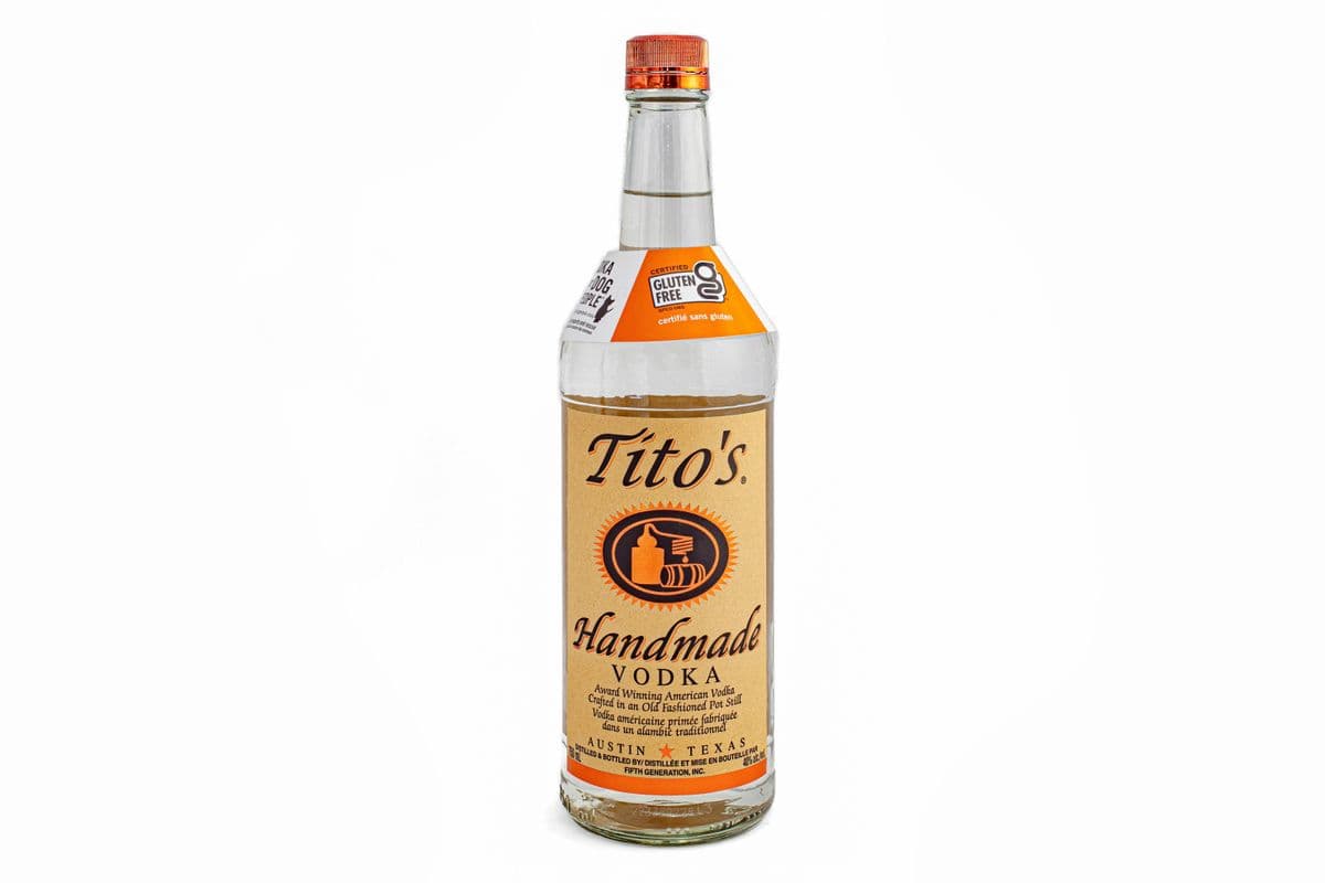 Tito's Handmade Vodka (750 ml) (1 x 750 ml)