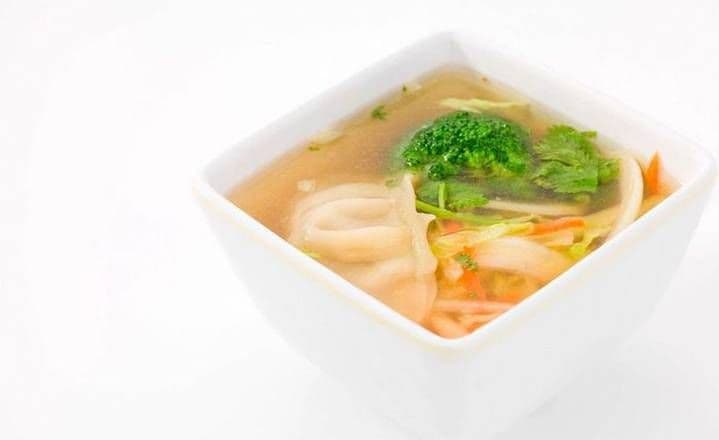 321. Wonton Soup (5 Pieces)
