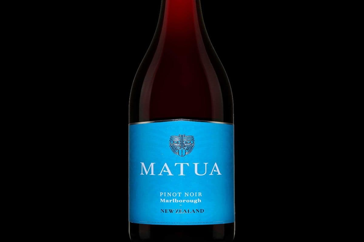 Matua Pinot Noir (750 ml) (1 x 750 ML)