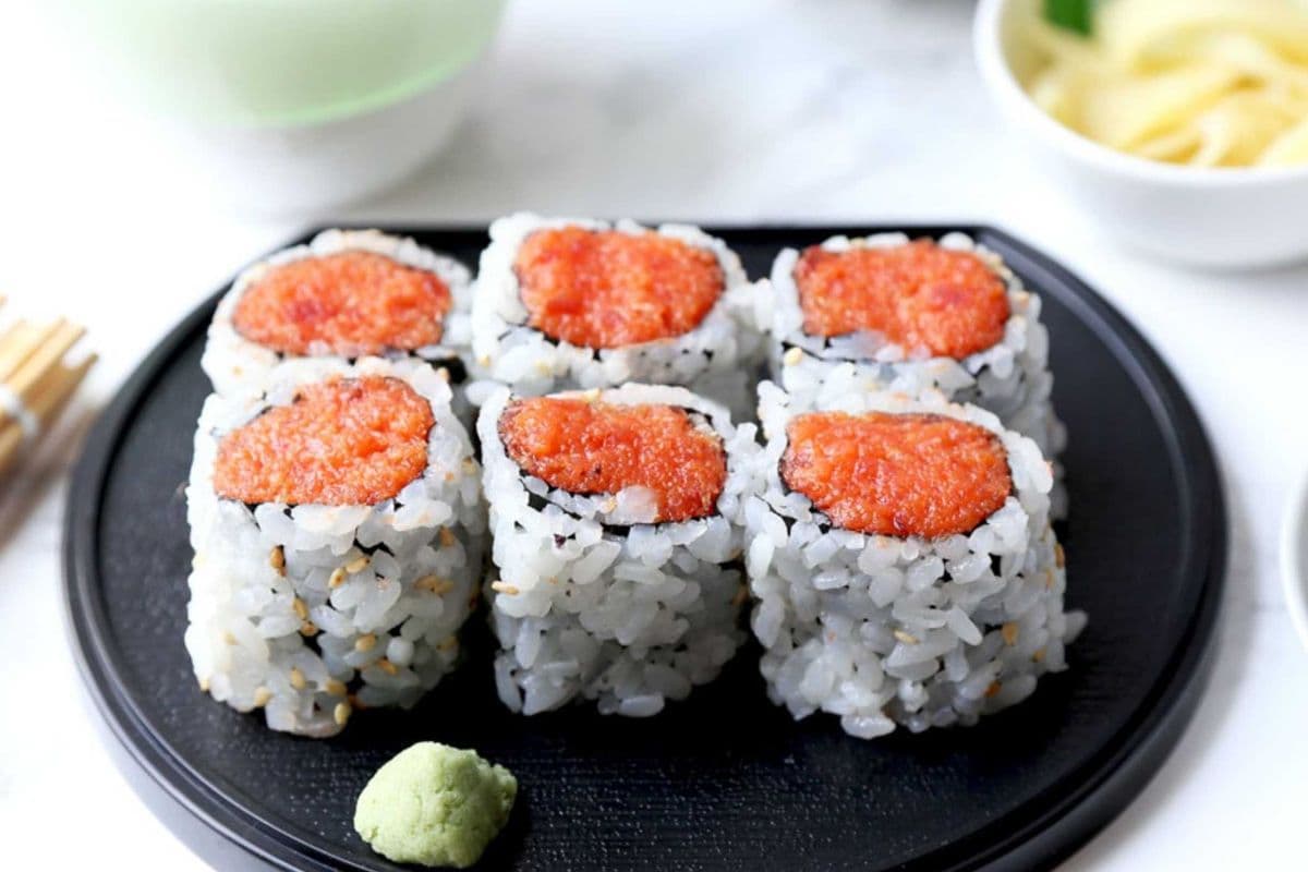 R8 Spicy Tuna Roll (6 pcs)