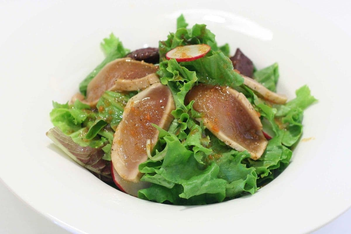 22. Tuna Tataki Salad