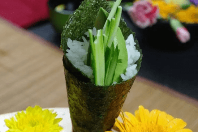 Avocado & Cucumber Hand Roll