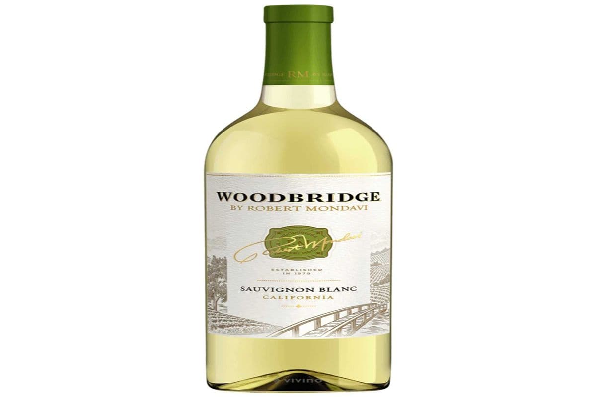 Woodbridge Sauvignon Blanc 750 ML (1 x 750ML)