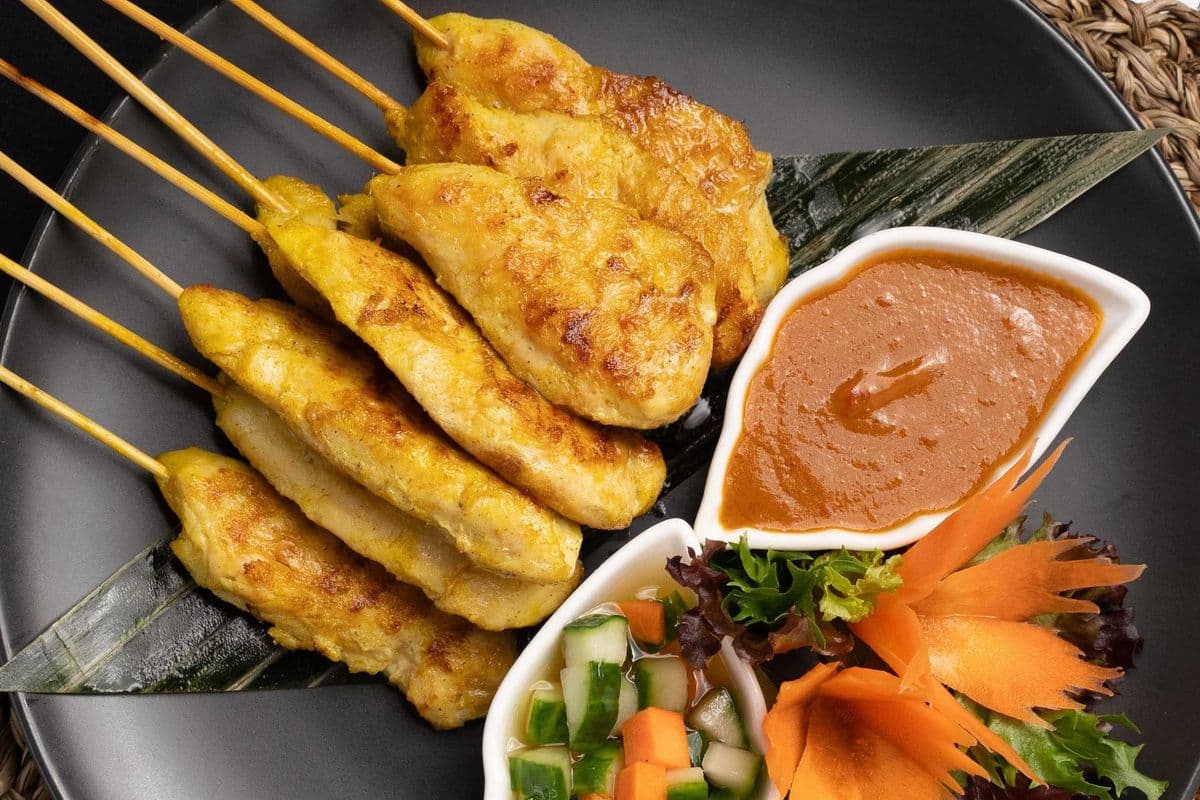 Chicken Satay (8 Skewers)