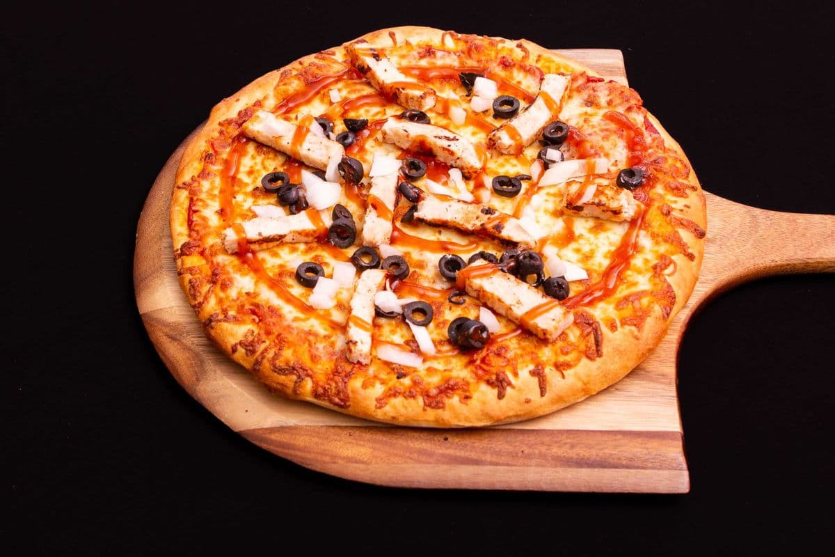 Pizza Grande poulet Barbecue