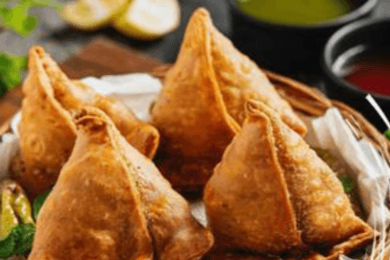 Veg Samosa (2 Pcs)