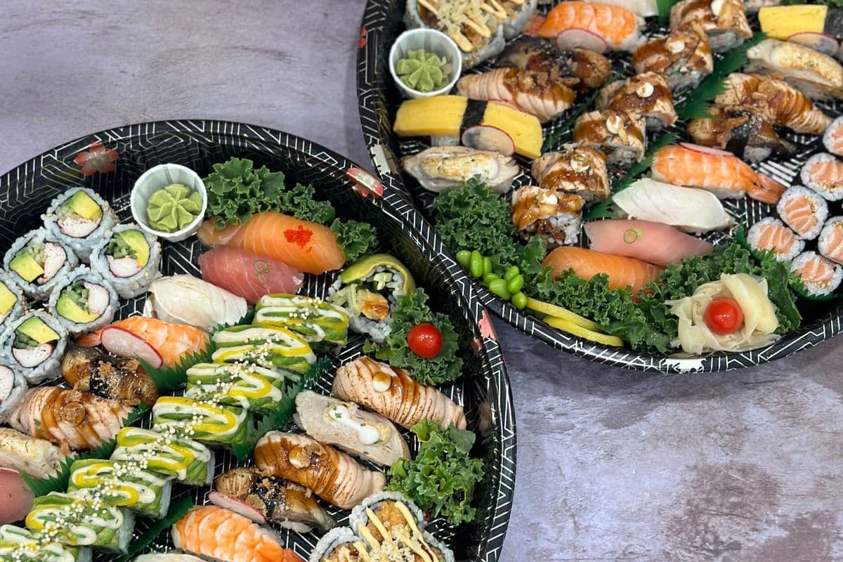 Large Sushi and Maki Tray (82pcs)