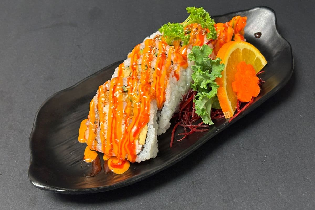 Spicy Dynamite Roll