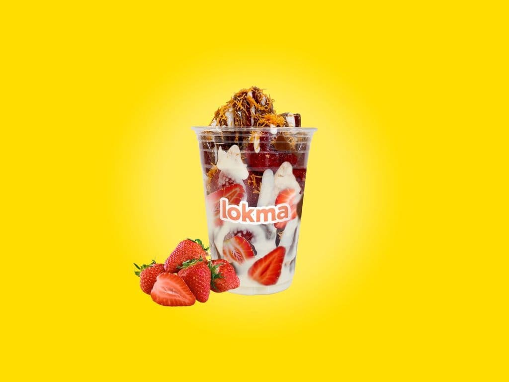 Strawberry White Chocolate Cup