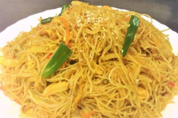 Vegetarian Singapore Rice Noodles