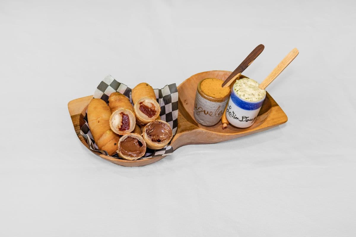 Salty and Sweet Tequenos (3 pcs)