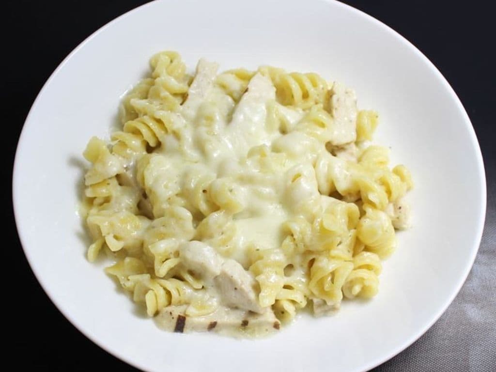 Alfredo Chicken Pasta