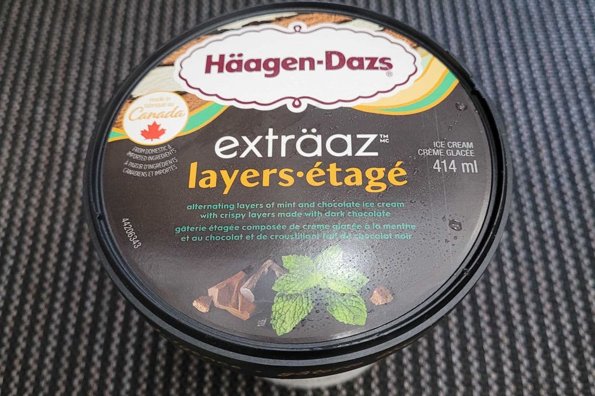 Häagen-Dazs (Nouveau) exträaz Layers étagé Menthe et brisures de chocolat / Mint chocolate chip 414ml