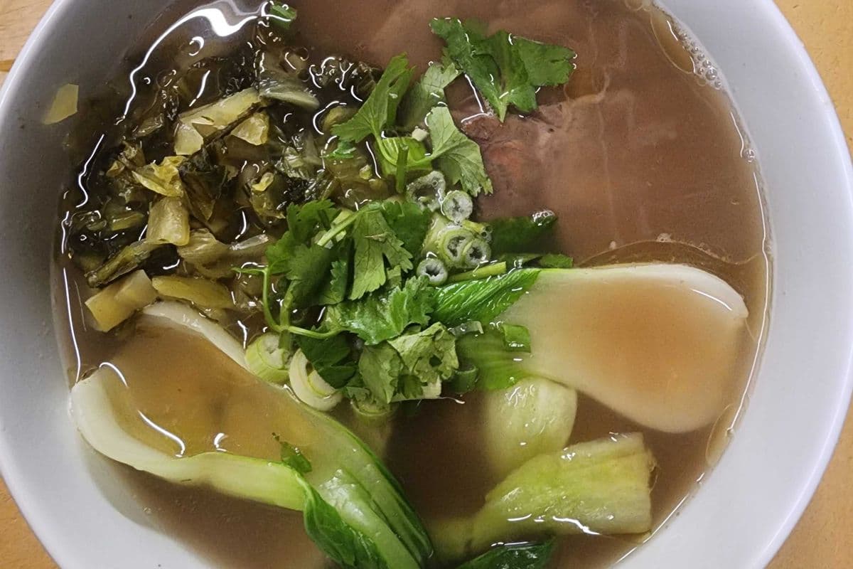 1204. Sliced Noodle with Beef and Pickled Cabbage