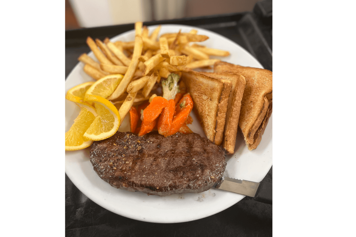 New York Strip Loin Steak (8 oz)