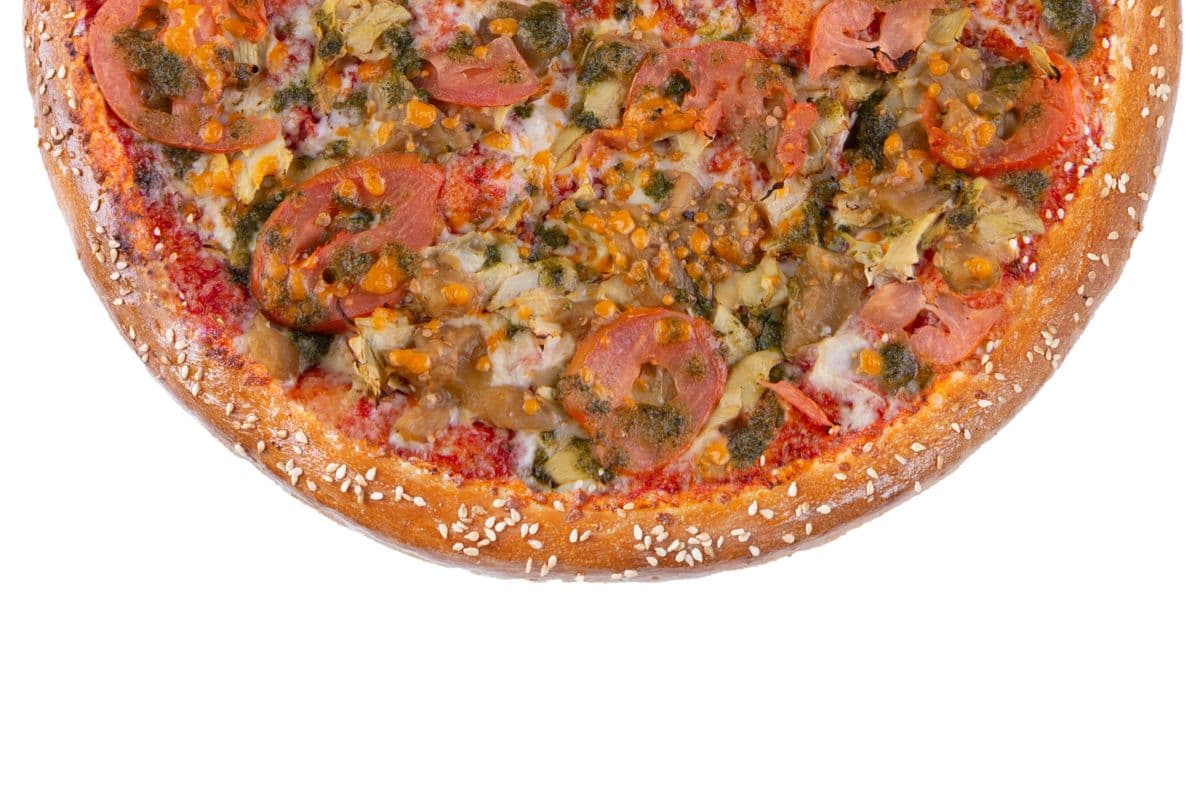 Small Eggplant Artichoke Pizza