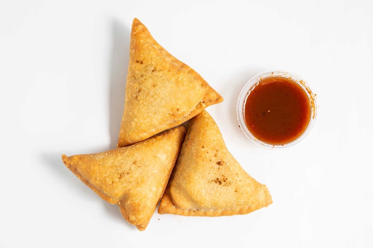 Chicken Samosa (3pcs)