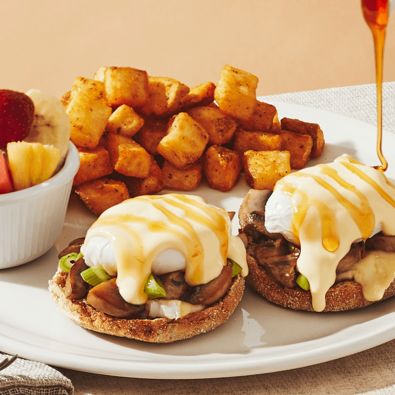 Oeufs Bénédictine Champignons, Brie & Miel Épicé / Mushrooms, Brie & Spicy Honey poached Egg(s)