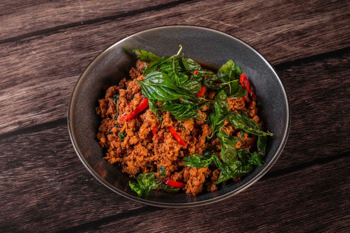 Pad Kra Pao (Minced Meat)