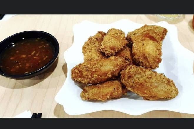 A5. Butter Garlic Chicken Wings-蒜蓉牛油雞翼- Cánh Gà Bơ Tỏi (8 pcs)
