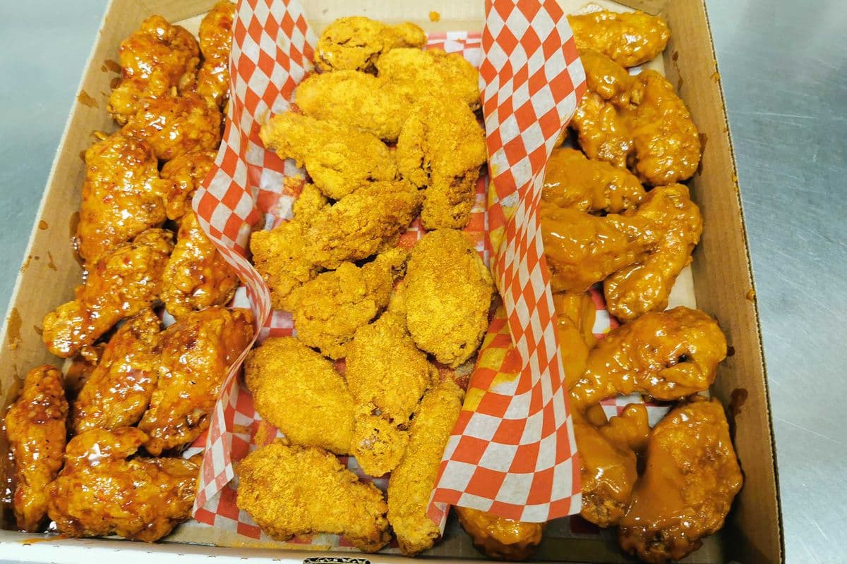 D. Chicken Wings (39 pcs)