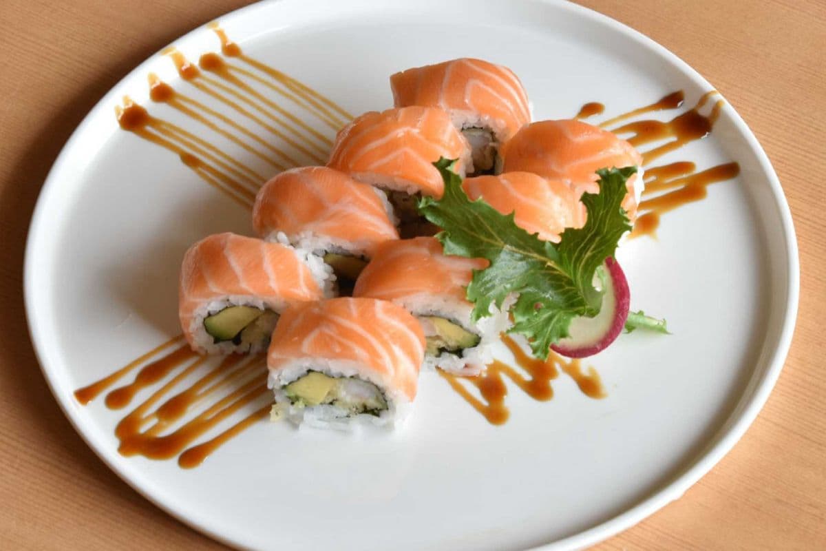 Red Rose Roll
