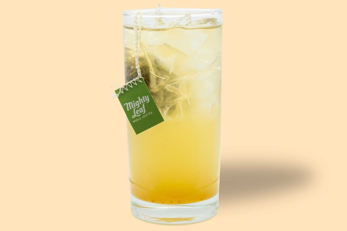 Passion Fruit Iced Tea (20oz)