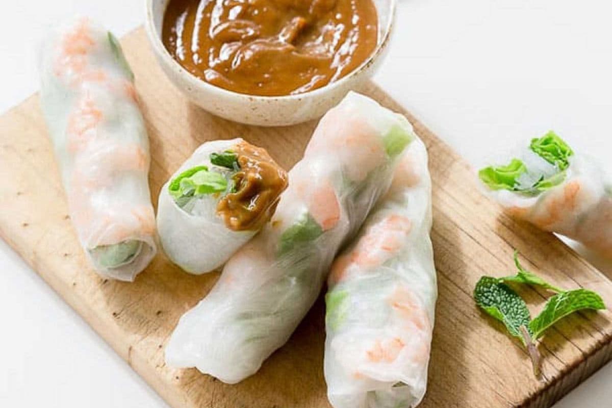 Chicken Fresh Cold Rolls (3 pieces.)