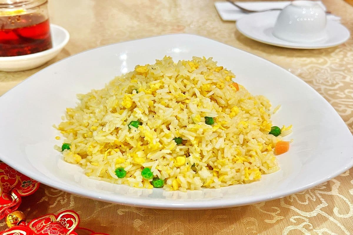 Egg Fried Rice (Medium Portion) 中份蛋炒饭