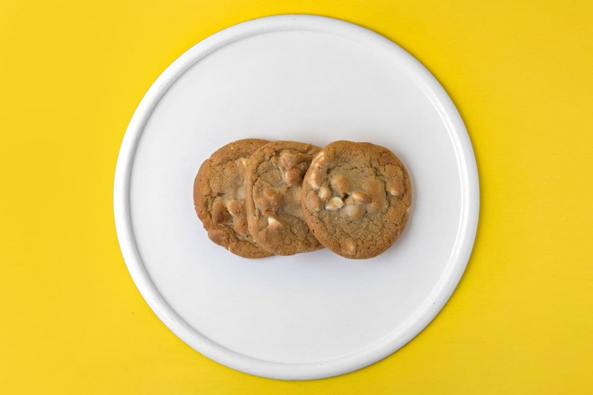 Macadamia Nut Cookies