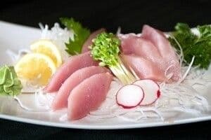 Tuna Sashimi (8 pcs)
