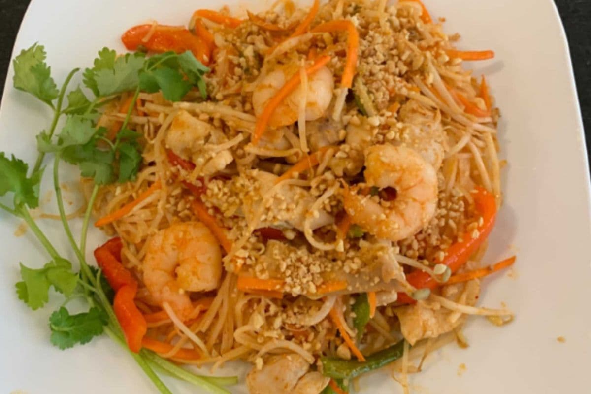 28. Pan-Fried Rice Noodles - Hu Tiu Xao Tom Ga Cay