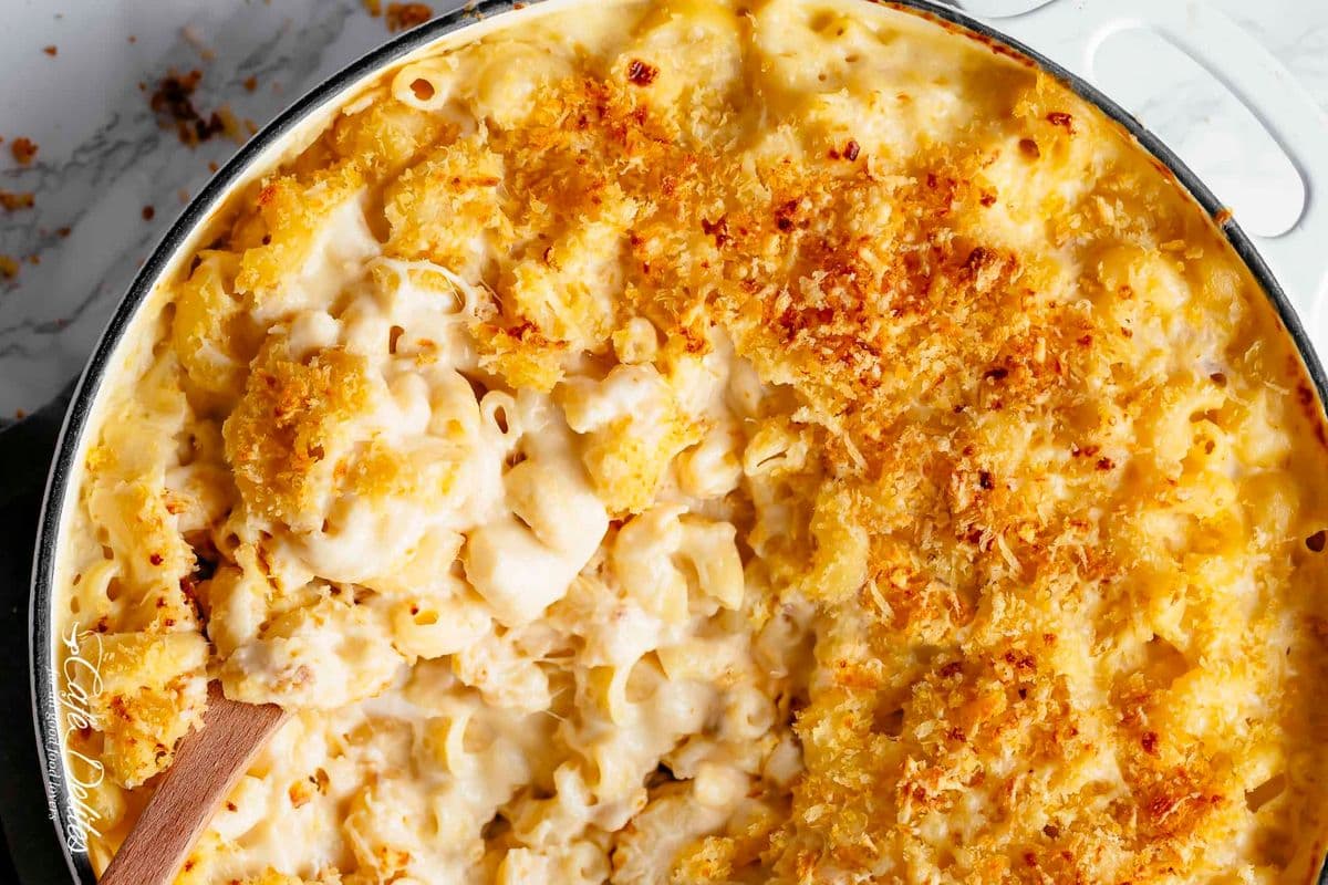 Crab-Mac Daddy Macaroni and Cheese
