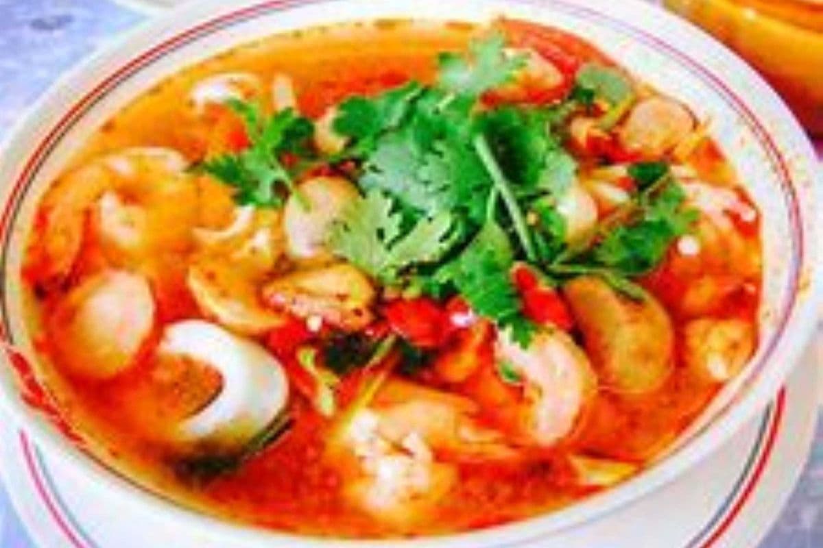 Chicken Tom Yum Soup