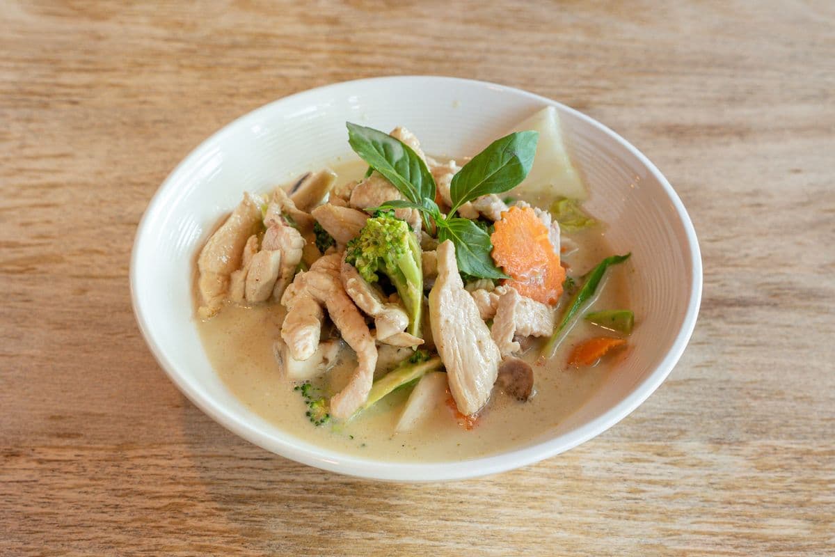 Green Curry Chicken