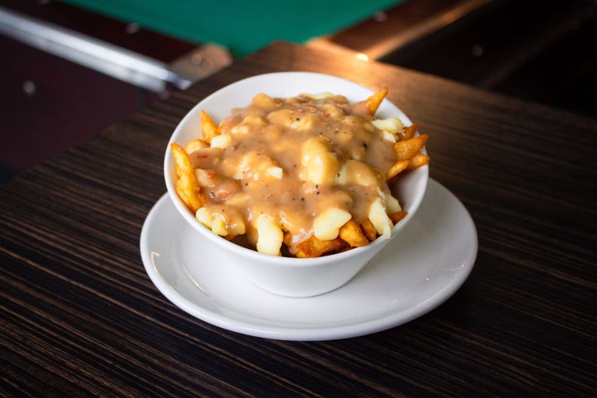 Large Poutine