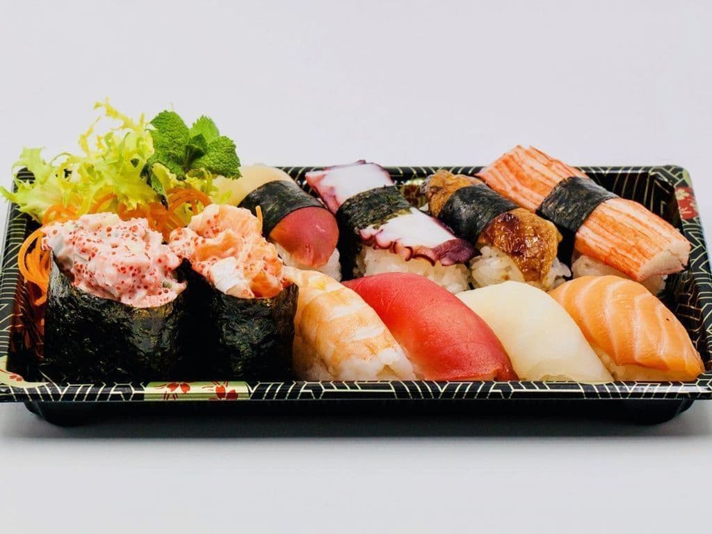 Sushi Combo 1 (10 Mcx/10 Pcs)