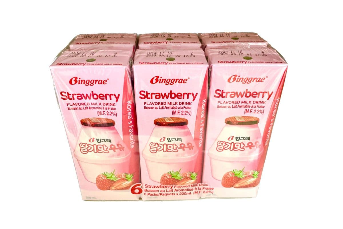 Binggrae Strawberry Flavor Milk Drink(200mlX6)韩国草莓味牛奶饮品