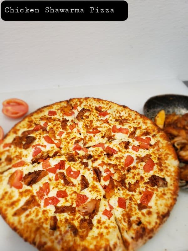 10" Small Chicken Shawarma Pizza