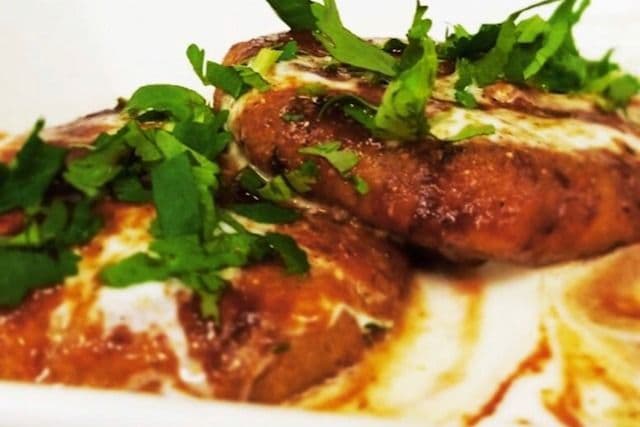 Aloo Tikki Chaat