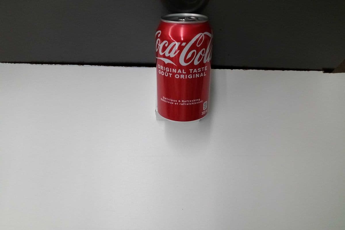 Coke - Regular (330 ml)