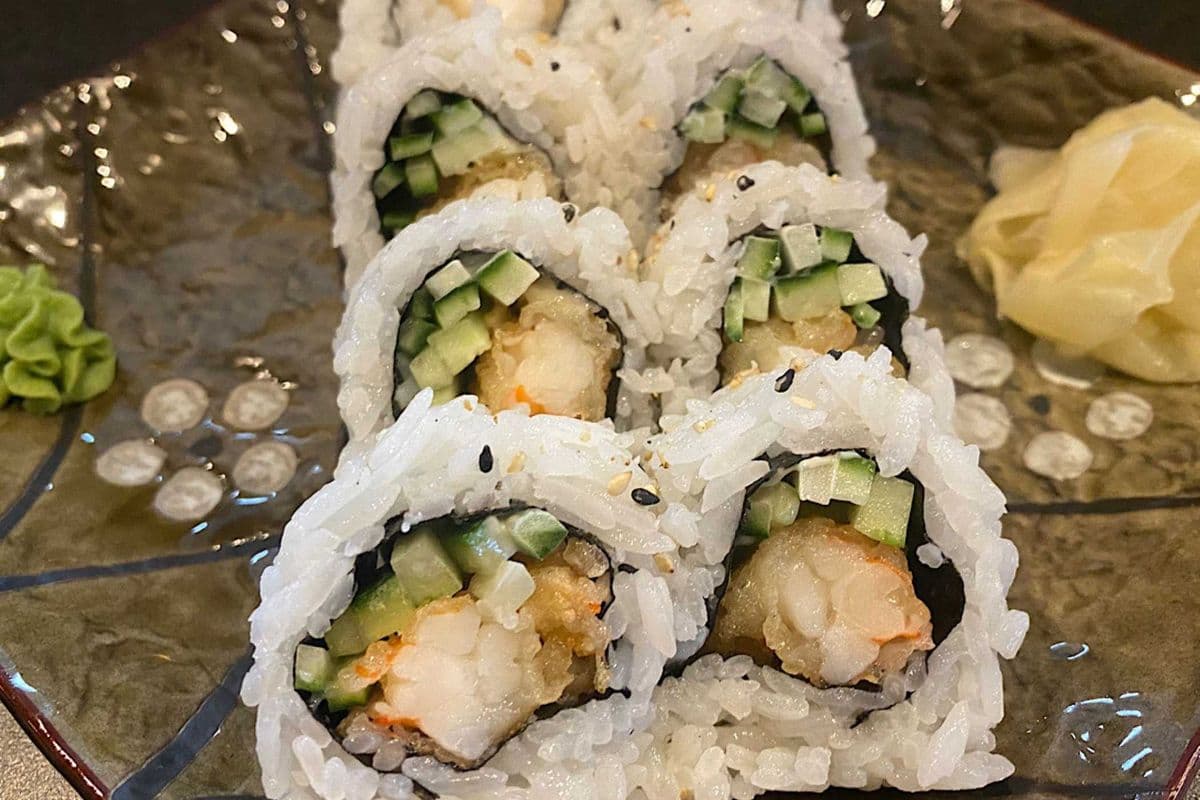 Ebi Roll (8 Pcs)