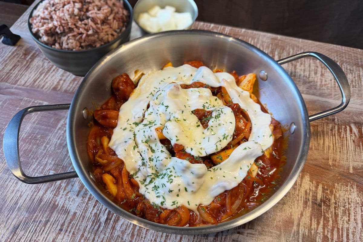 Cheese Bul Dak (Hot Spicy Chicken)｜치즈불닭