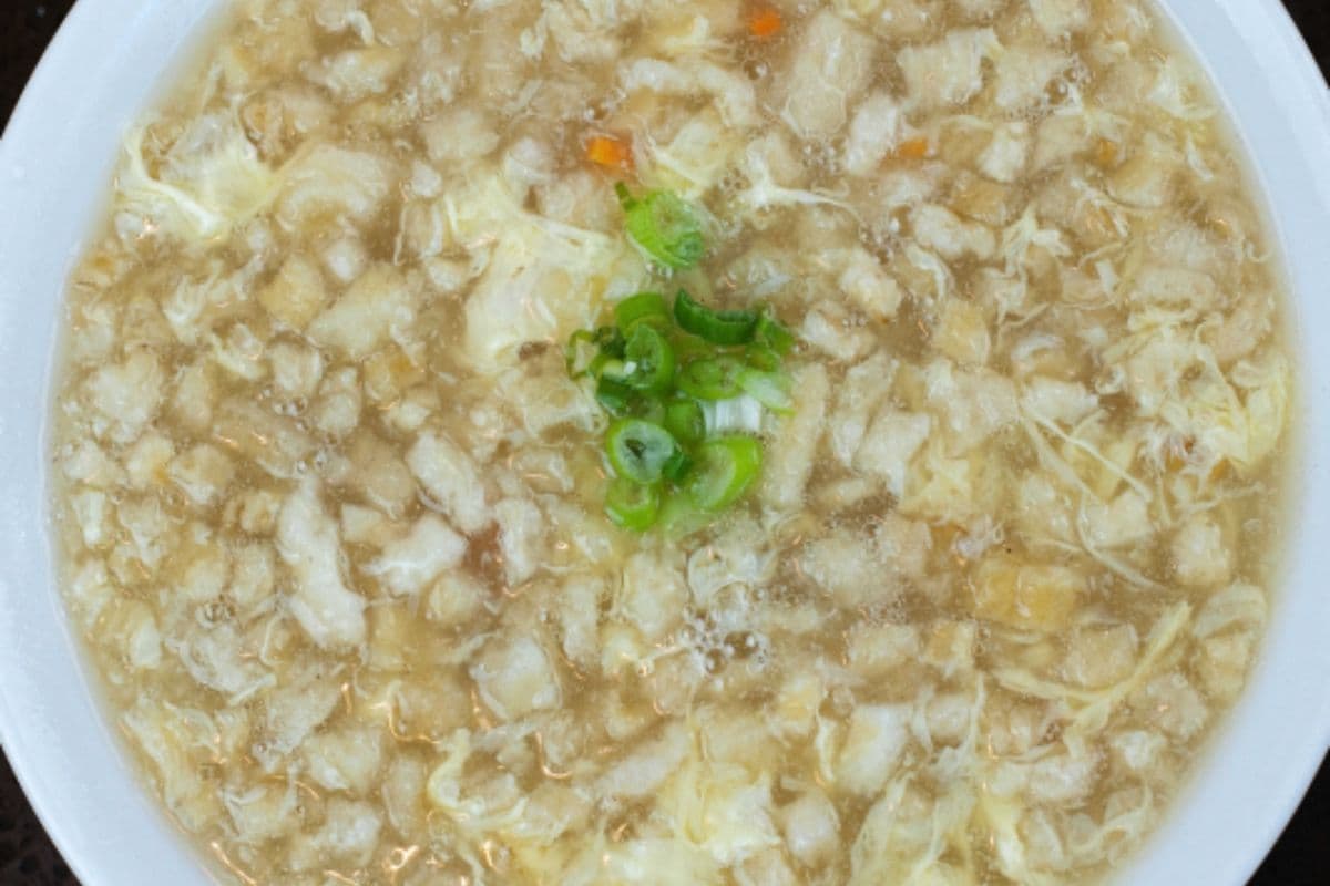 103. Seafood Chowder with Fish Maw 海皇魚肚羮