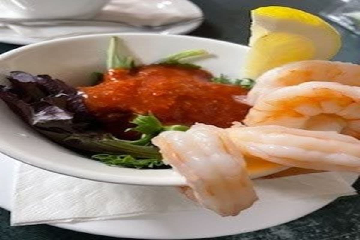 Classic Shrimp Cocktail