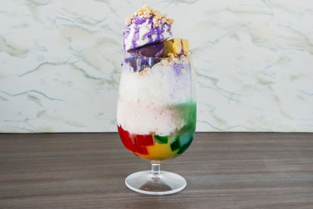 Halo-Halo