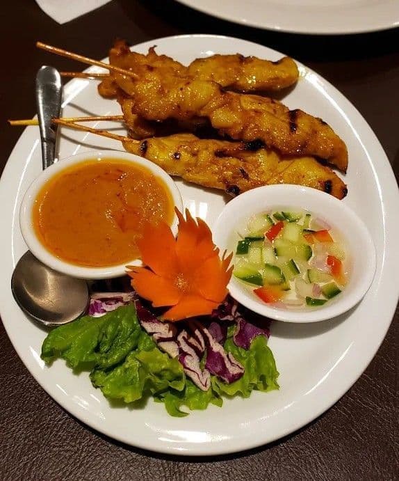 08. Chicken Satay (4 Pcs)