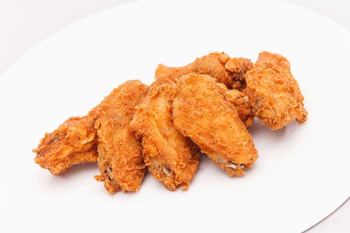 D17. Chicken Wings (10 pcs)